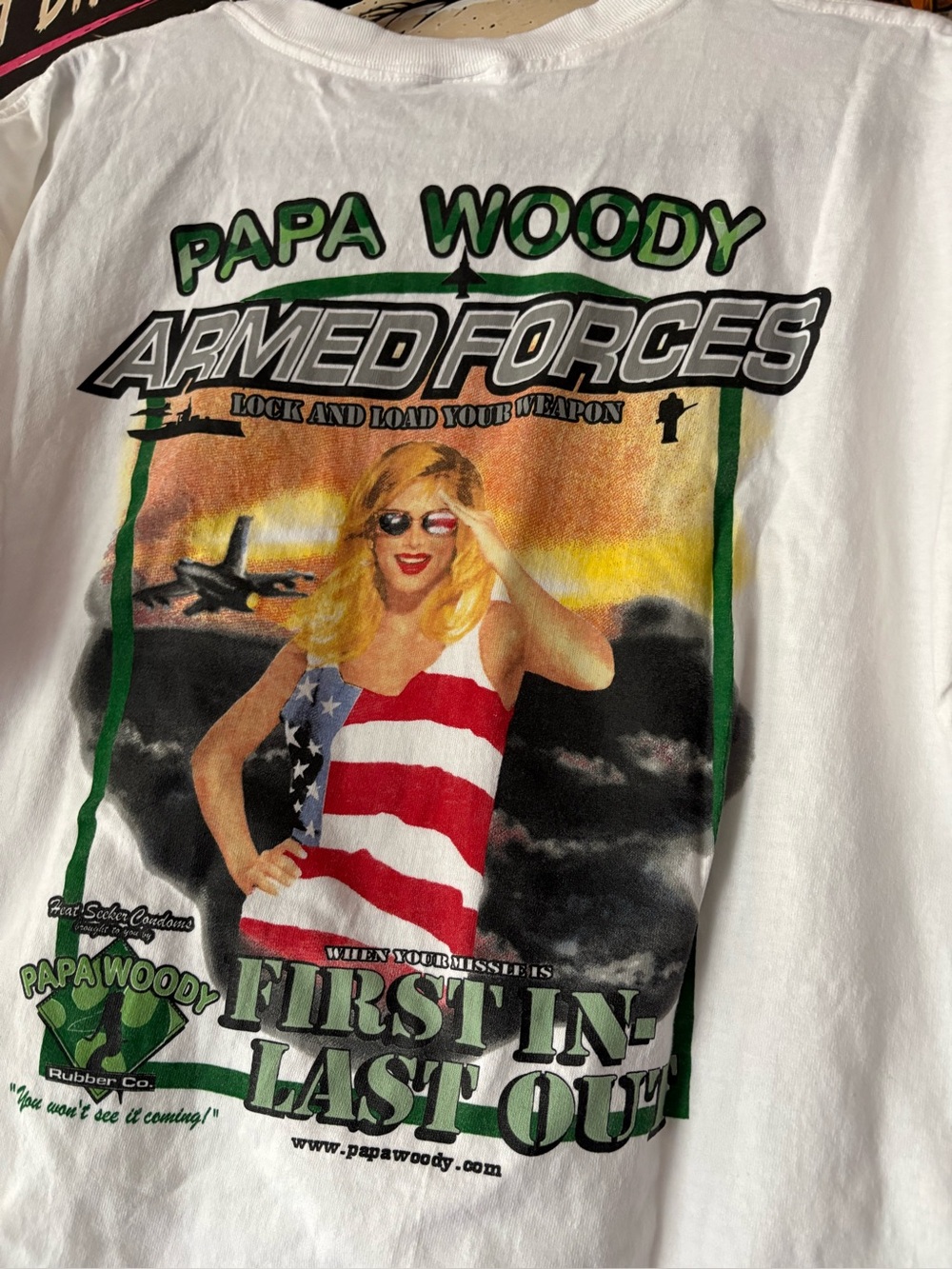VTG Y2K Papa Woody Armed Forces Funny Men’s Size XL Graphic T-Shirt